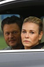 CHELSEA HANDLER and Blake Shelton on the Set of 