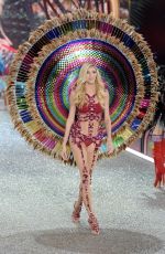 DEVON WINDSOR at Victoria