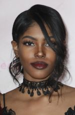 DIAMOND WHITE at Too Faced