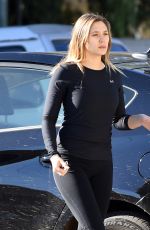 ELIZABETH OLSEN Arrives at a Gym in Los Angeles 12/20/2016
