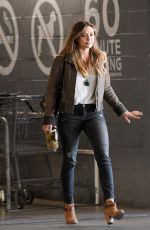 ELIZABETH OLSEN Out for Lunch in Los Angeles 12/04/2016