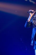 ELLIE GOULDING Performs at Iheartradio Jingle Ball 2016 in Rosemont 12/14/2016