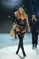 ELSA HOSK at Victoria’s Secret Fashion Show 2016