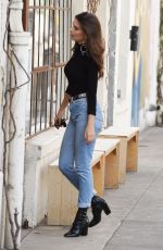 EMILY RATAJKOWSKI in Jeans Out and About in Los Angeles 12/06/2016
