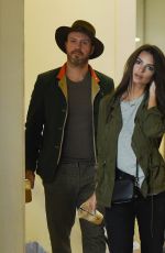 EMILY RATAJKOWSKI Shopping at Grand Central Market in Los Angeles 12/14/2016