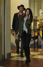 EMILY RATAJKOWSKI Shopping at Grand Central Market in Los Angeles 12/14/2016