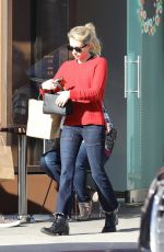 EMMA ROBERTS Buy a Cupcakes at Sprinkles in Beverly Hills 12/15/2016