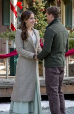 ERIN KRAKOW - When Calls the Heart Christmas Promos