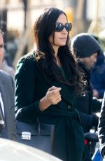 FAMKE JANSSEN on the Set of 