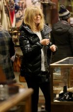 GOLDIE HAWN Out for Shopping in Aspen 12/22/2016