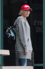 GWEN STEFANI at Out in Los Angeles 12/13/2016