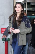 HAILEE STEINFELD Leaves 