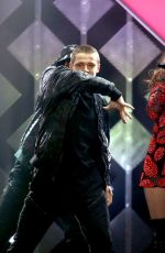 HAILEE STEINFELD Performs at 101.3 kdwb