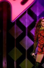 HAILEE STEINFELD Performs at 101.3 kdwb