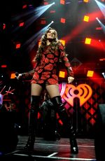 HAILEE STEINFELD Performs at 101.3 kdwb