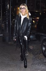 HAILEY BALDWIN Out for Dinner at Mercer Kitchen in New York 12/09/2016