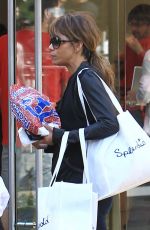 HALLE BERRY Shopping at Splendid in Beverly Hills 12/04/2016