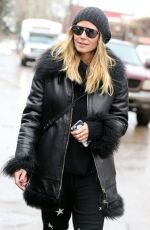 HEIDI KLUM Shopping in Aspen 12/22/2016