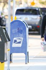 JENNIFER GARNER Out in Los Angeles 11/30/2016