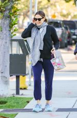 JENNIFER GARNER Out in Los Angeles 11/30/2016