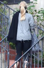 JENNIFER MORRISON in Leggings Out in Los Angeles 12/23/2016