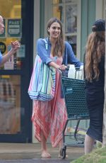 JESSICA ALBA Out Shopping in Hawaii 12/29/2016