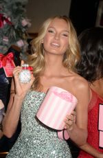 JOSEPHINE SKRIVER, LAIS RIBEIRO and ROMEE STRIJD at Victoria