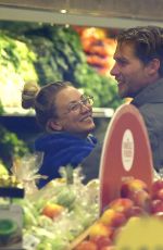 KALEY CUOCO Shopping Grocery in Los Angeles 12/10/2016