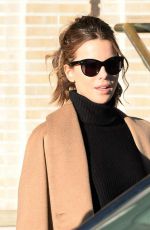 KATE BECKINSALE Out Shopping in Beverly Hills 12/19/2016