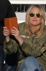 KATE HUDSON at Her Son