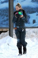KATE HUDSON Out and About in Aspen 12/30/2016