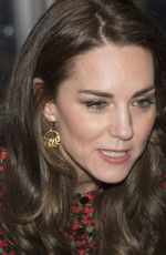 KATE MIDDLETON Out and About in West London 12/19/2016