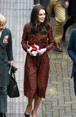 KATE MIDDLETON Out and About in West London 12/19/2016