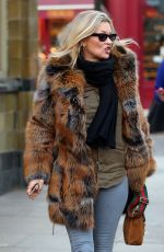 KATE MOSS Out and About in London 11/30/2016
