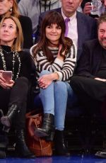 KATIE HOLMES at Cleveland Cavaliers vs New York Knicks Game in New York 12/07/2016
