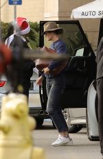 KATIE HOLMES at Westfield Topanga Mall in Canoga Park 12/21/2016