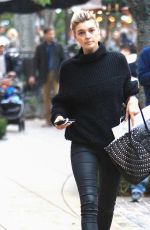 KELLY ROHRBACH Shopping at The Grove in Los Angeles 12/15/2016