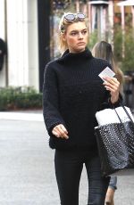 KELLY ROHRBACH Shopping at The Grove in Los Angeles 12/15/2016