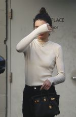 KENDALL JENNER Leaves Joan