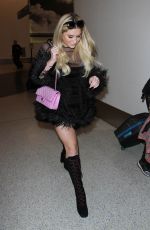 KESHA SEBERT at Los Angeles international Airport 12/08/2016