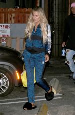 KHLOE KARDASHIAN at a Dance Studio in West Hollywood 12/14/2016