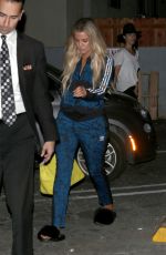 KHLOE KARDASHIAN Leaves a Dance Studio in Los Angeles 12/14/2016