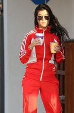 KOURTNEY KARDASHIAN at Malibu Country Mart 12/05/2016