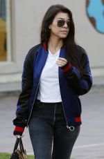 KOURTNEY KARDASHIAN Shopping at Cross Creek Market in Malibu 12/12/2016