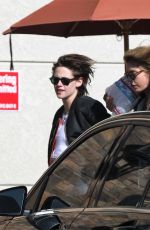 KRISTEN STEWART Out Shopping at Gelsons in Los Feliz 12/27/2016