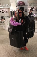 KYLE RICHARDS Out for Sshopping in Beverly Hills 12/19/2016
