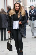 LAUREN GOODGER on the Set of 