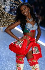 LEOMIE ANDERSON at Victoria
