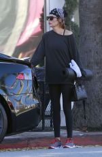 LISA RINNA Leaves a Pilates Class in Studio City 12/19/2016