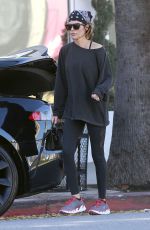 LISA RINNA Leaves a Pilates Class in Studio City 12/19/2016
